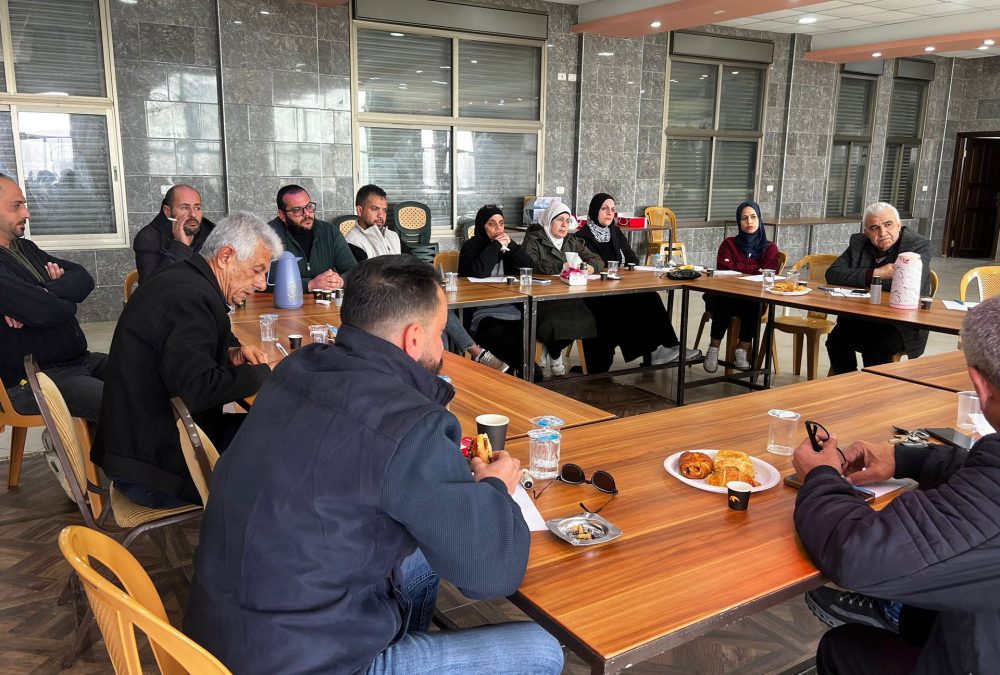 فعاليات ومؤسسات مخيم عايدة تناقش سبل مواجهة مخططات استهداف الاونروا والاستعدادات لشهر رمضان